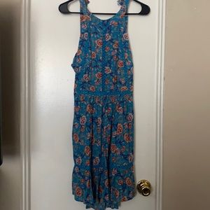 Short backless dress